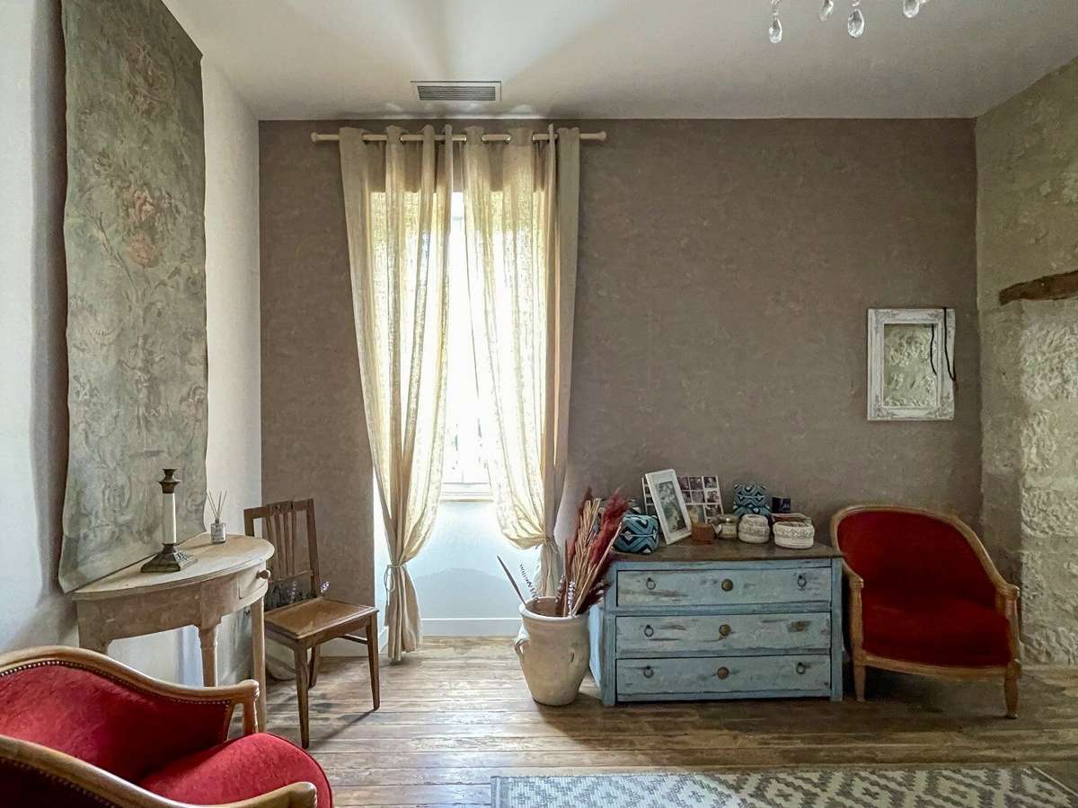 Maison Condom