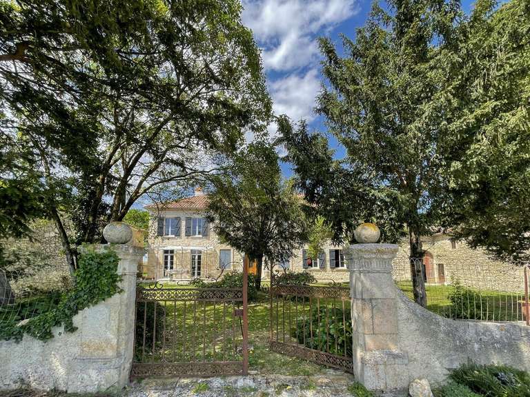 Maison Condom - 5 chambres - 247m²