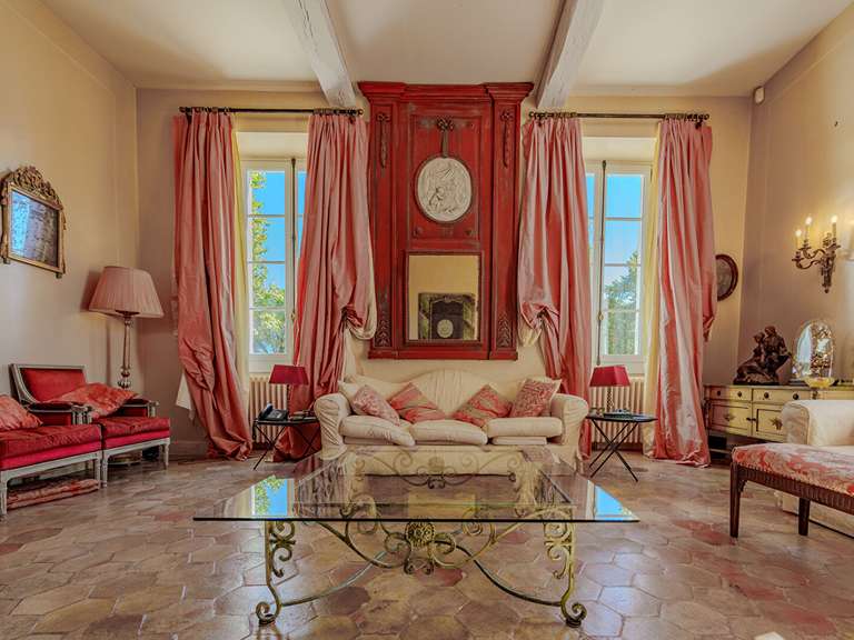 Maison Vic-Fezensac - 9 chambres - 671m²