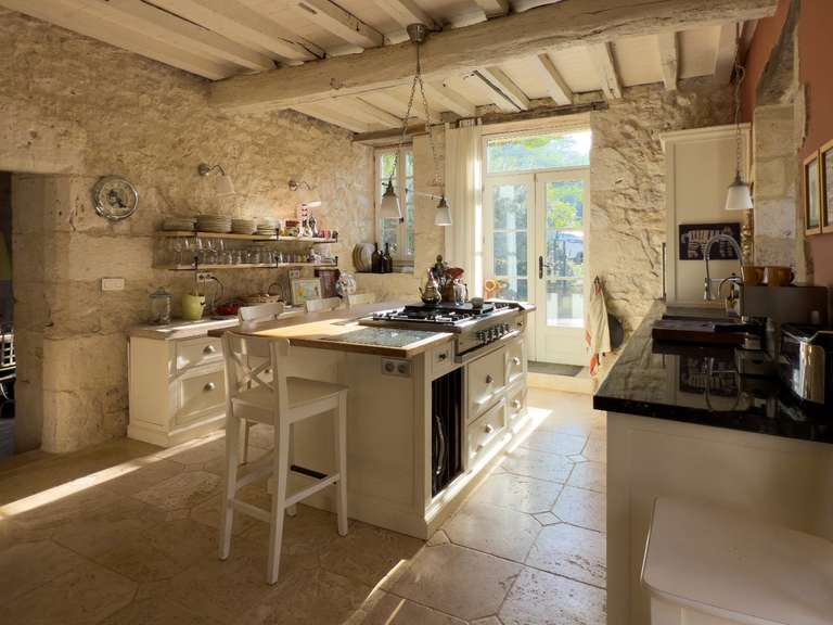 Maison Saint-Mézard - 5 chambres - 321m²