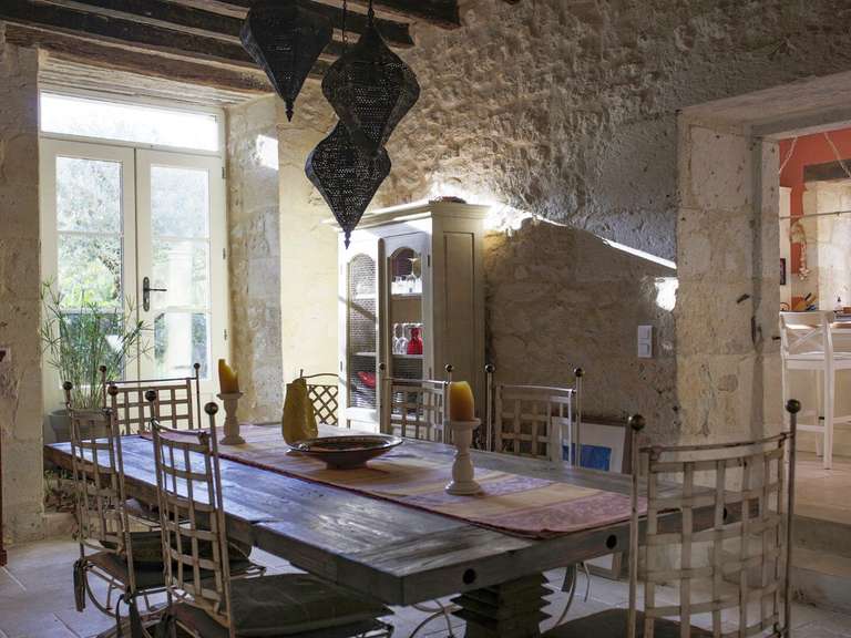 Maison Saint-Mézard - 5 chambres - 321m²