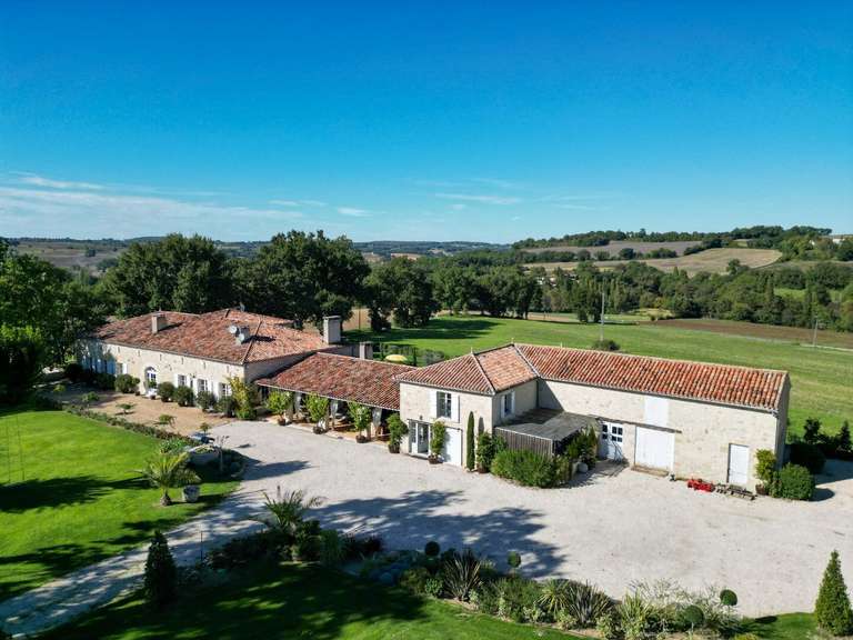 Maison Condom - 7 chambres - 557m²