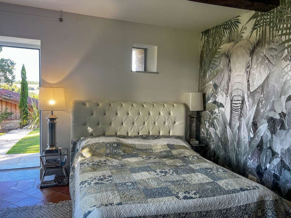 Maison Condom