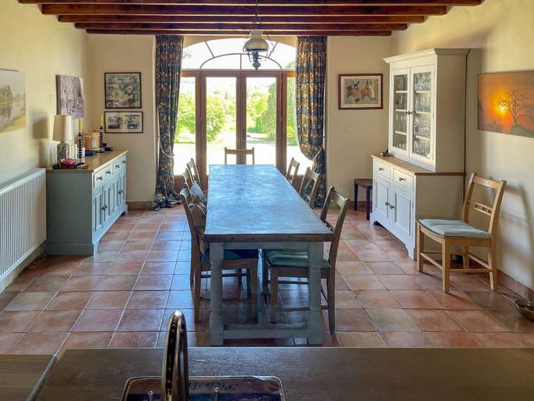 Maison Vic-Fezensac - 4 chambres - 331m²