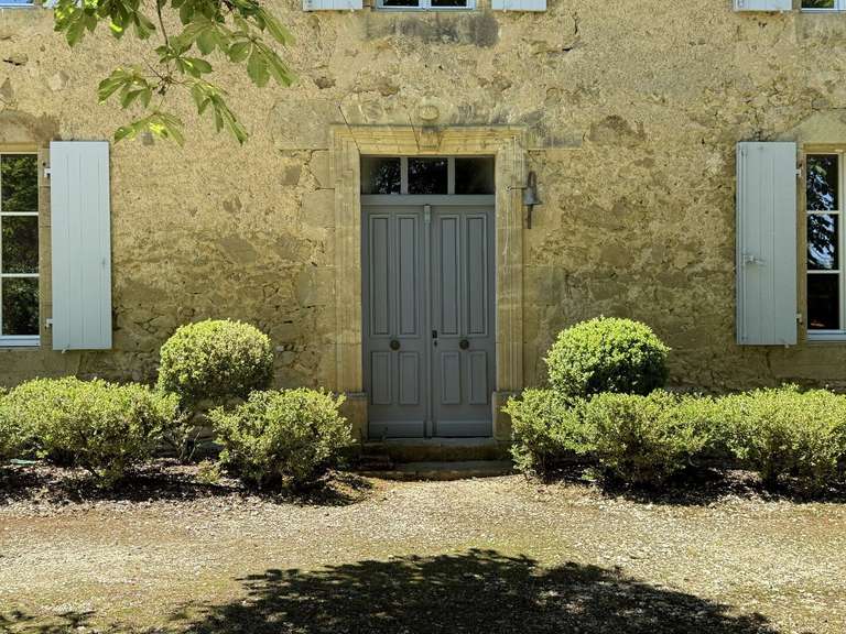 Maison Vic-Fezensac - 6 chambres - 425m²