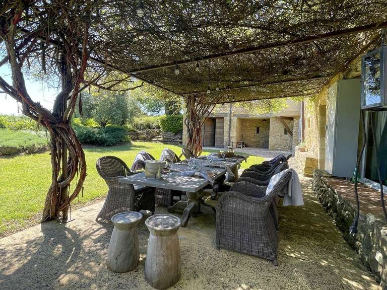 Maison Vic-Fezensac - 6 chambres - 425m²
