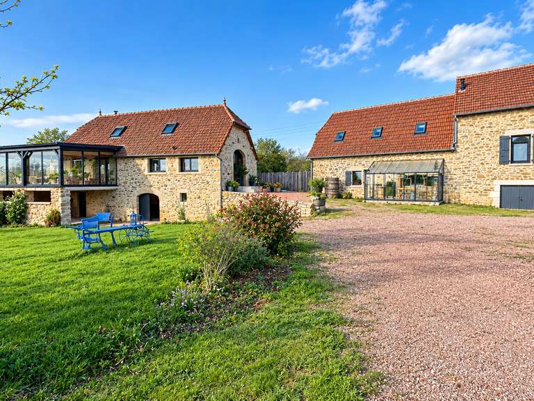 Maison Lissac-et-Mouret - 4 chambres - 205m²