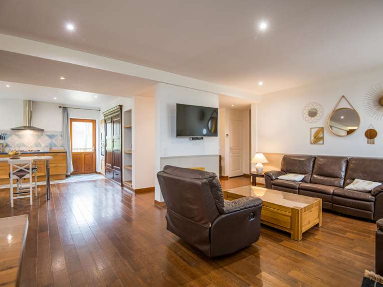 Maison Saint-Michel-Loubéjou - 16 chambres - 664m²