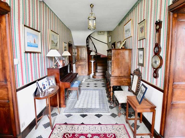 Maison Néré - 12 chambres - 758m²