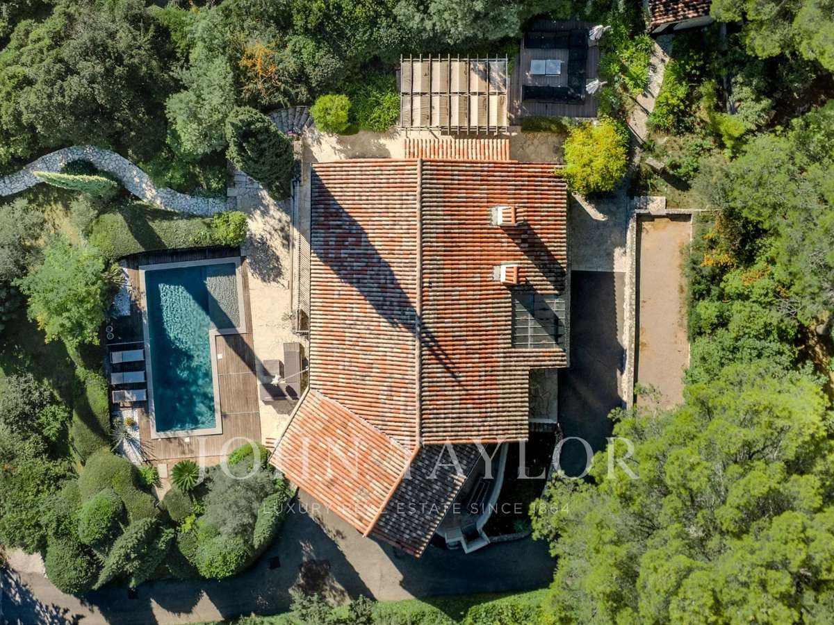 Maison Valbonne