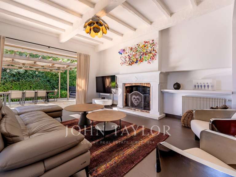 Maison Valbonne - 5 chambres - 213m²