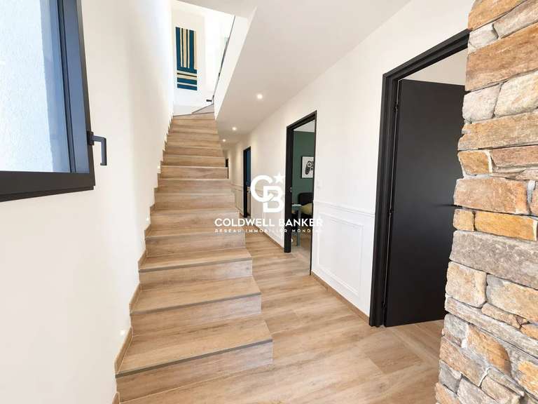 Maison La Londe-les-Maures - 4 chambres - 132m²