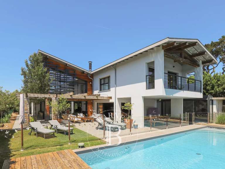 Maison Anglet - 5 chambres - 330m²