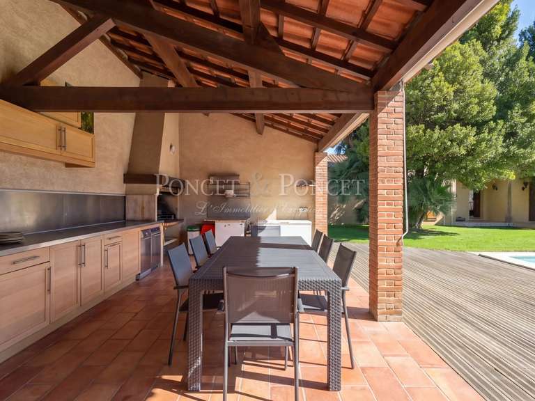 Maison Balaruc-le-Vieux - 3 chambres - 150m²