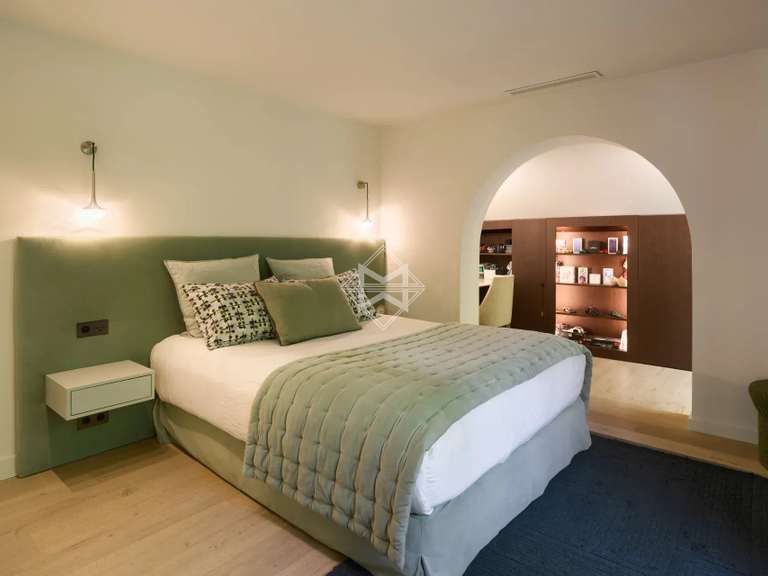 Maison Saint-Tropez - 6 chambres - 300m²