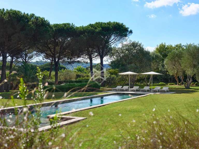 Maison Saint-Tropez - 6 chambres - 300m²