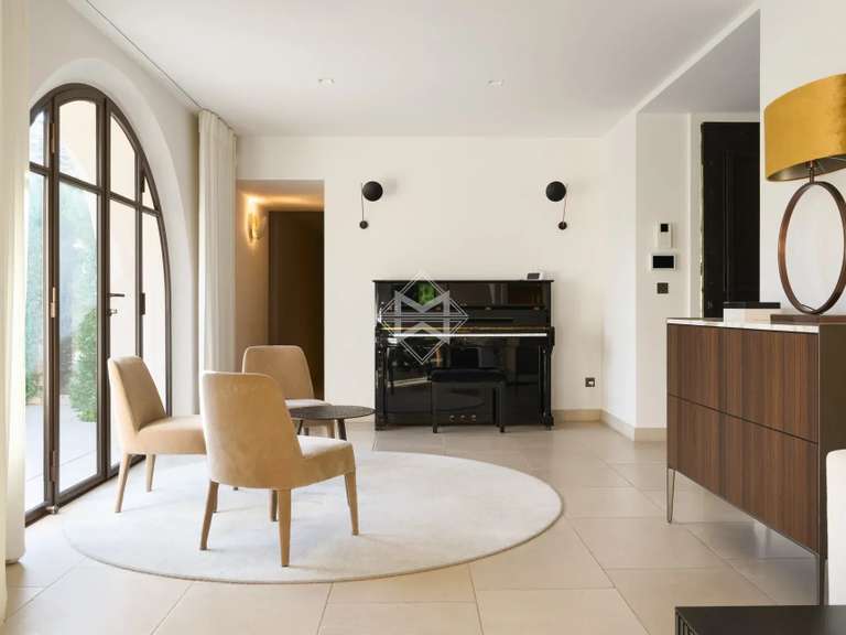 Maison Saint-Tropez - 6 chambres - 300m²