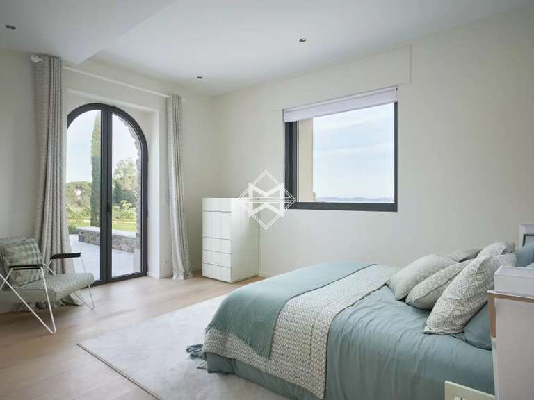 Maison Sainte-Maxime - 8 chambres - 510m²