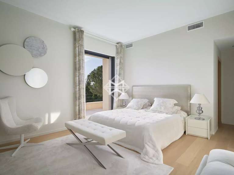 Maison Sainte-Maxime - 8 chambres - 510m²