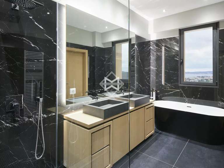 Maison Sainte-Maxime - 8 chambres - 510m²