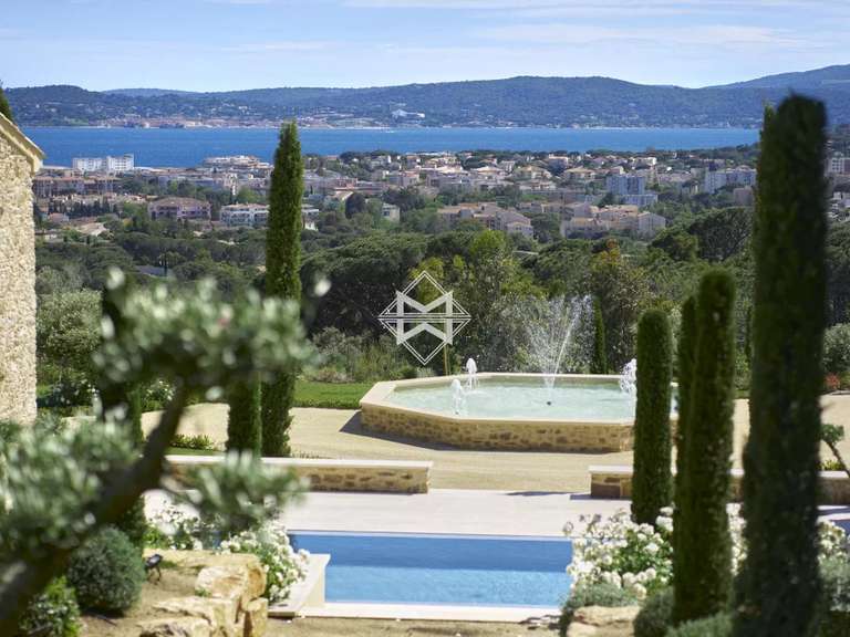 Maison Sainte-Maxime - 8 chambres - 510m²