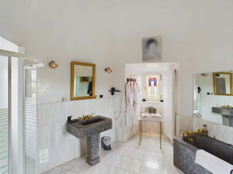 Maison Aubusson - 14 chambres - 1200m²