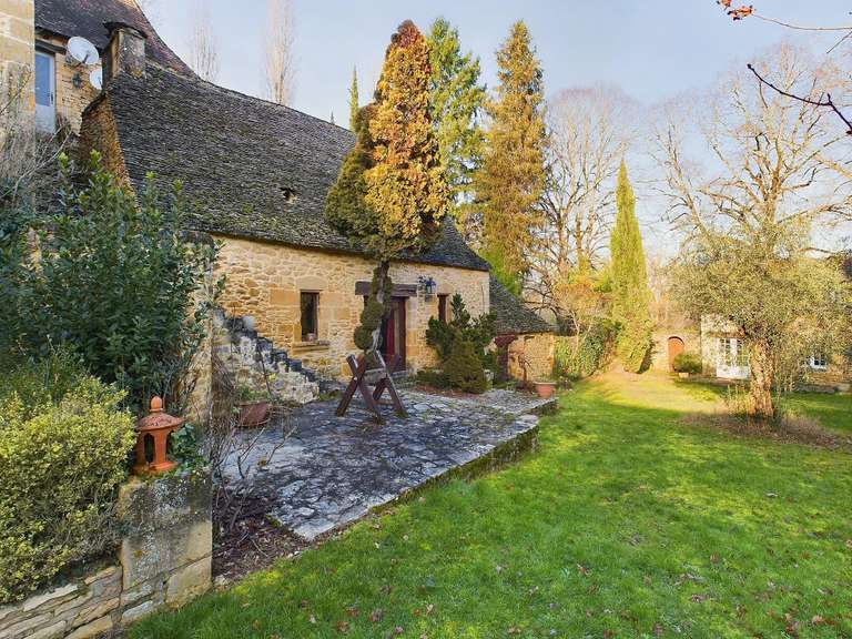 Maison Sarlat-la-Canéda - 9 chambres - 482m²