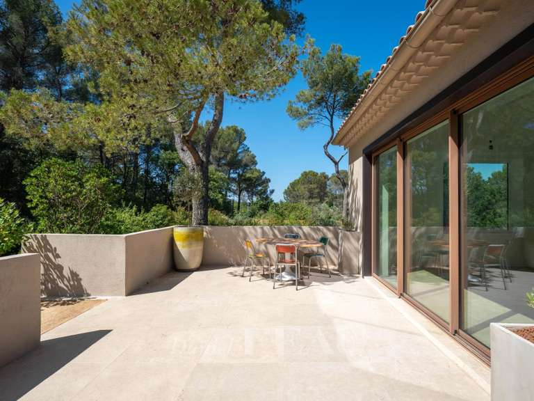 Maison Aix-en-Provence - 4 chambres - 160m²