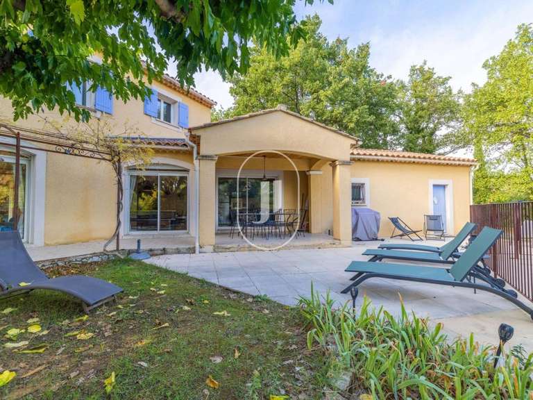 Maison Roussillon - 6 chambres - 220m²