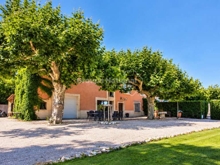 Maison Châteaurenard - 8 chambres - 320m²