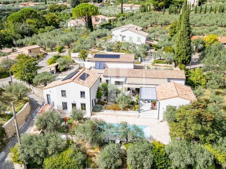 Maison Nyons - 5 chambres - 285m²