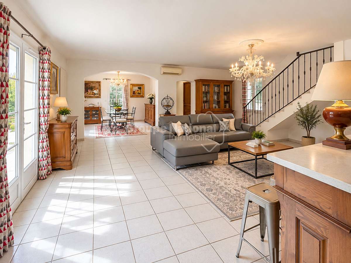 Maison Noves