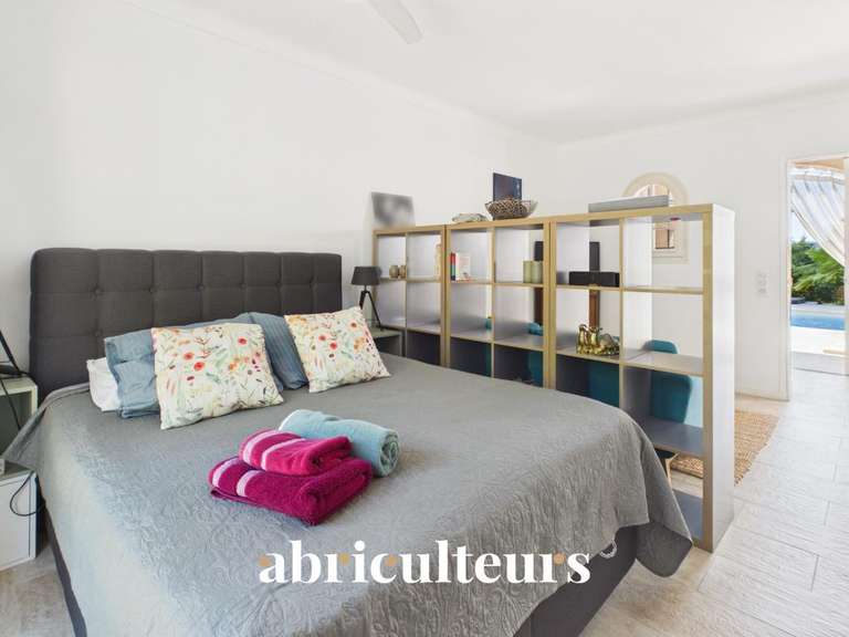 Maison Peymeinade - 8 chambres - 344m²