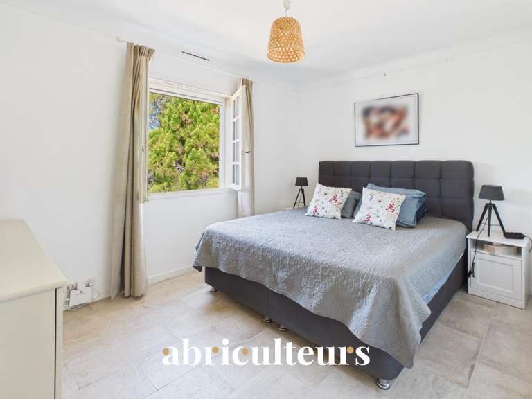 Maison Peymeinade - 8 chambres - 344m²