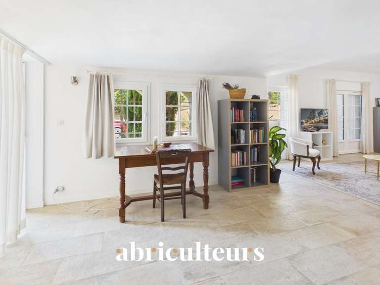 Maison Peymeinade - 8 chambres - 344m²