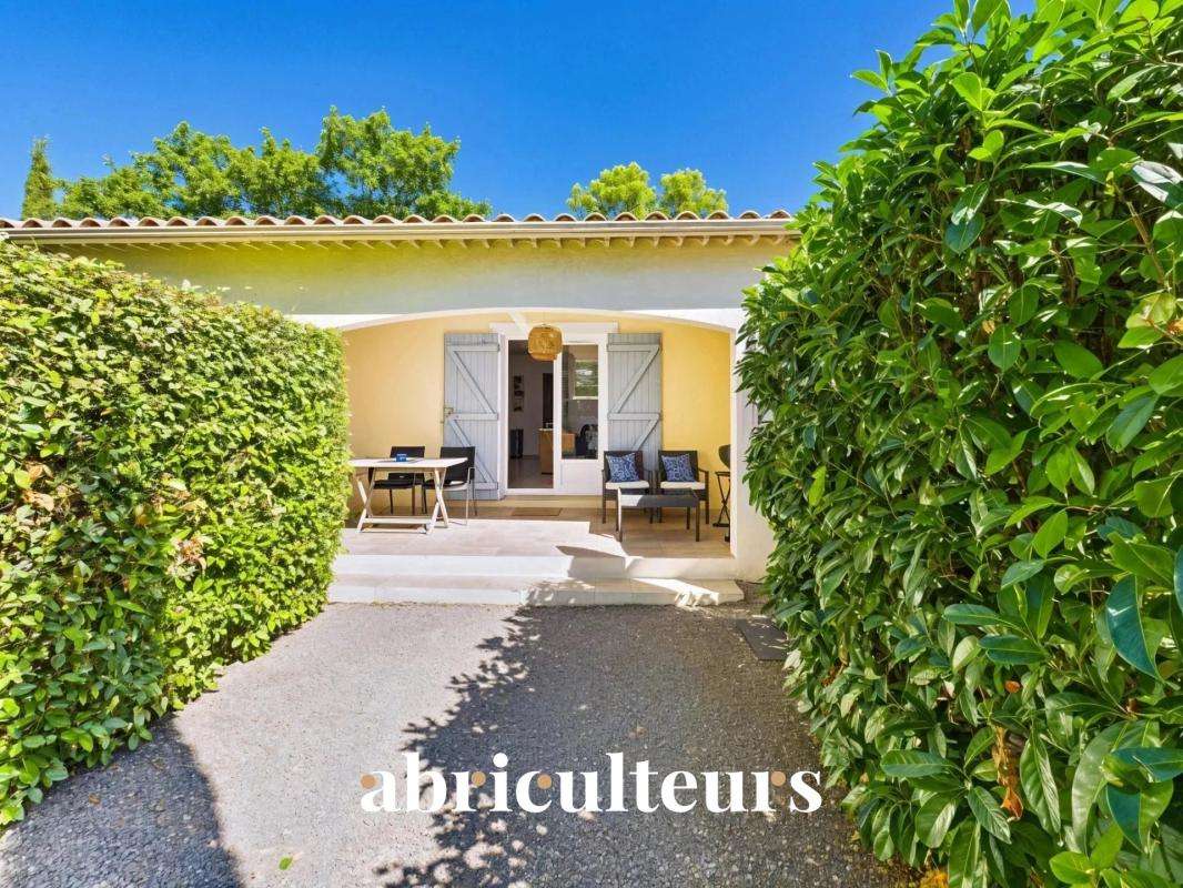 Maison Aups