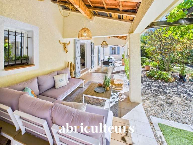 Maison Aups - 8 chambres - 260m²