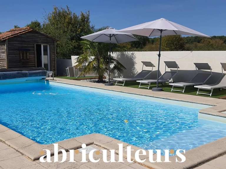 Maison Mérignac - 8 chambres - 460m²