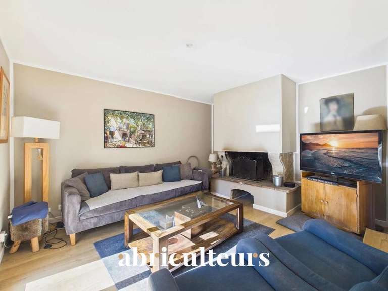 Maison Rognes - 4 chambres - 252m²