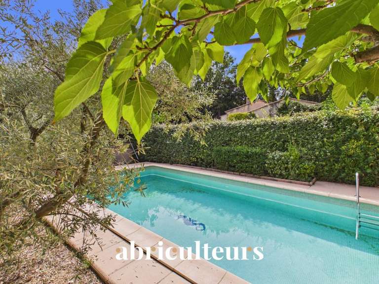Maison Puyloubier - 5 chambres - 110m²