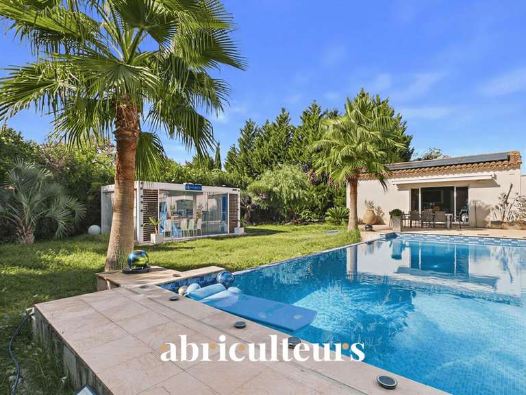 Maison La Barben - 6 chambres - 293m²