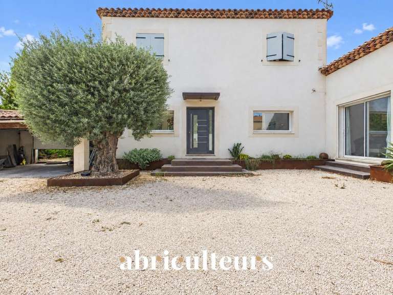 Maison La Barben - 6 chambres - 293m²