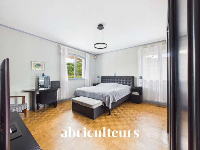 House Yerres - 4 bedrooms - 310m²