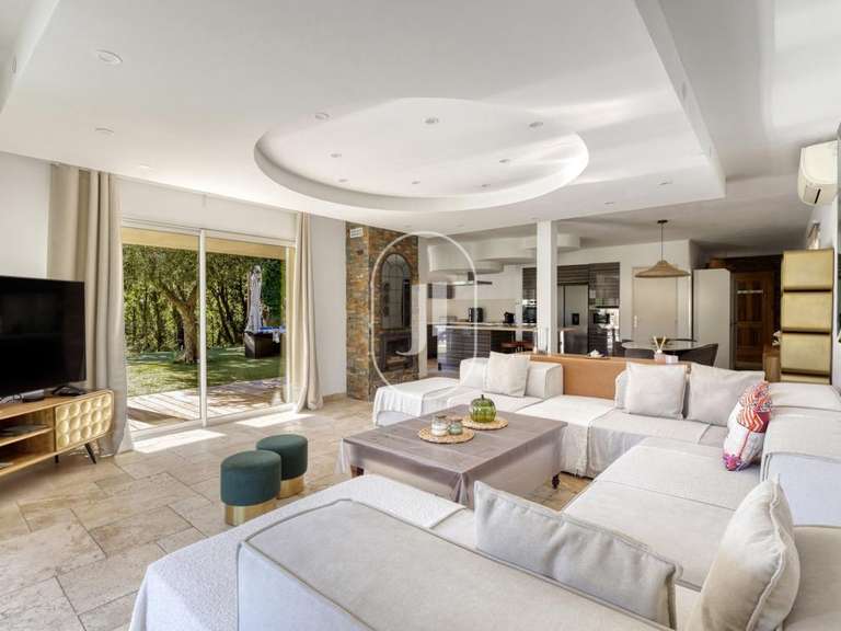 Maison Grimaud - 4 chambres - 128m²