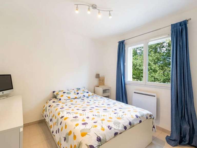 Maison Aix-en-Provence - 4 chambres - 124m²