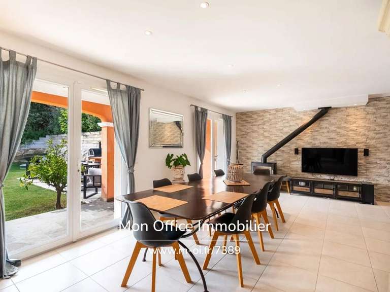 Maison Aix-en-Provence - 4 chambres - 124m²