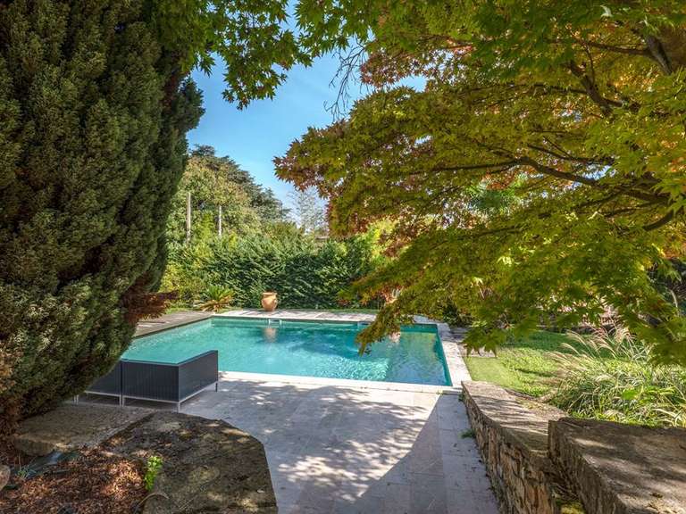 House Collonges-au-Mont-d'Or - 6 bedrooms - 366m²