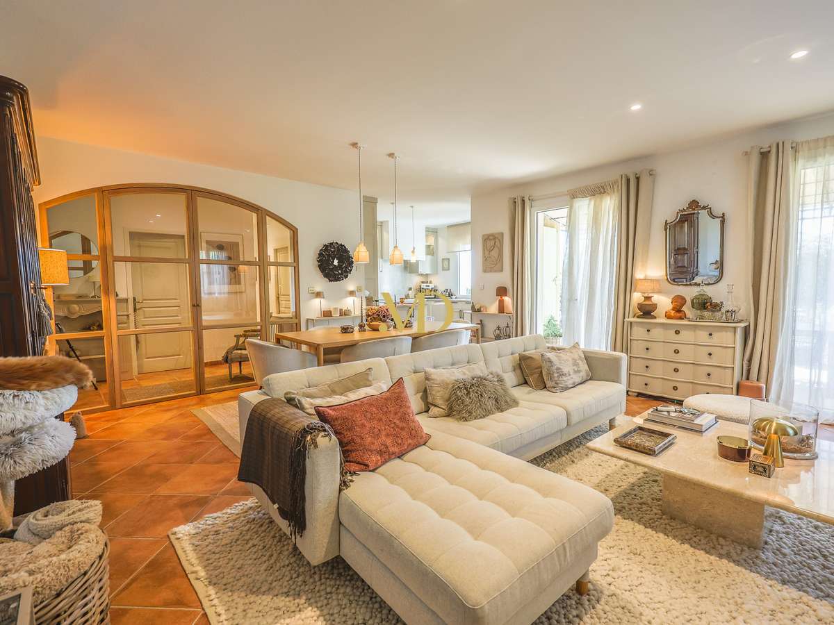 Maison Saint-Saturnin-lès-Apt