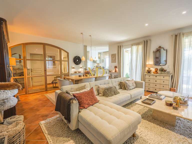 Maison Saint-Saturnin-lès-Apt - 4 chambres - 118m²