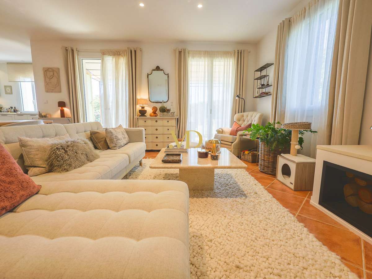 Maison Saint-Saturnin-lès-Apt